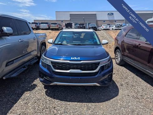 Used 2022 Kia Seltos S FWD image 3