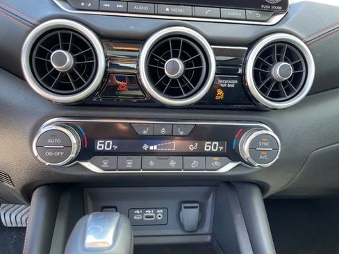 Used 2024 Nissan Sentra SR w/ SR Premium Package FWD image 15