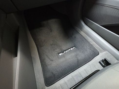 New 2026 Hyundai Elantra Blue image 19