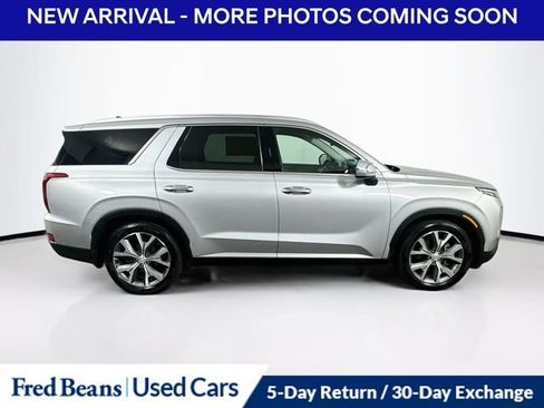 Used 2022 Hyundai Palisade SEL w/ 8P Bench Seat Package AWD/4WD image 11
