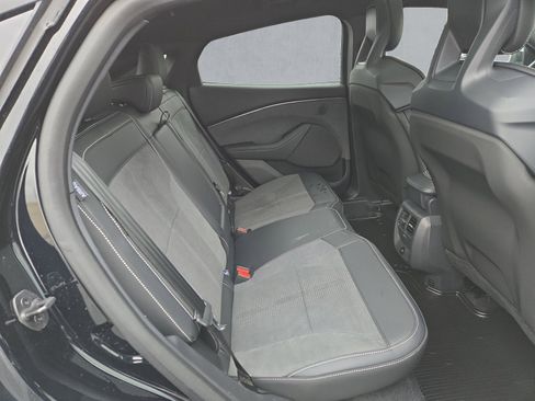 Certified 2025 Ford Mustang Mach-E GT image 24