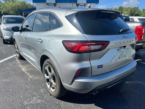 Used 2024 Ford Escape ST-Line w/ Tech Pack #1 FWD image 3