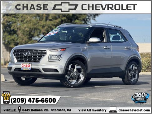 Used 2023 Hyundai Venue SEL FWD image 1
