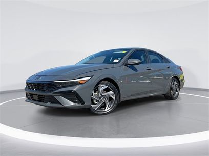 Used 2024 Hyundai Elantra Limited