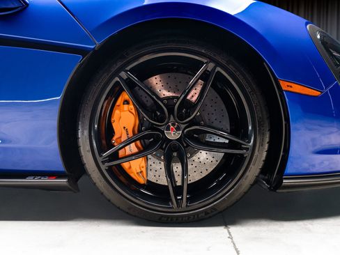 Used 2017 McLaren 570S Coupe image 26