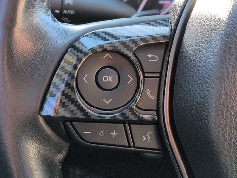 Used 2022 Toyota Camry XSE image 23