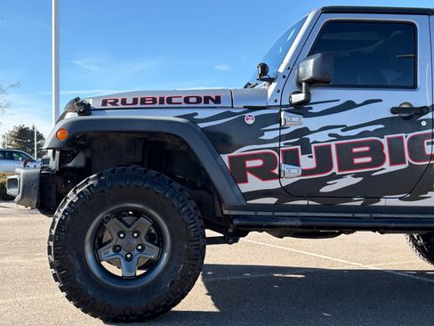 Used 2017 Jeep Wrangler Unlimited Rubicon w/ Max Tow Package image 10