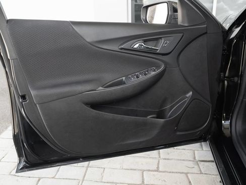 Used 2023 Chevrolet Malibu LT FWD image 22