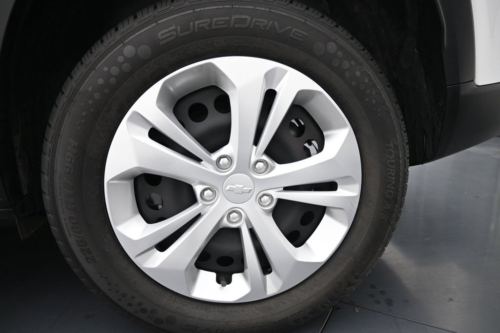 Used 2024 Chevrolet Trax LS FWD image 15