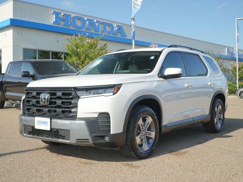 Used 2026 Honda Pilot EX-L image 1