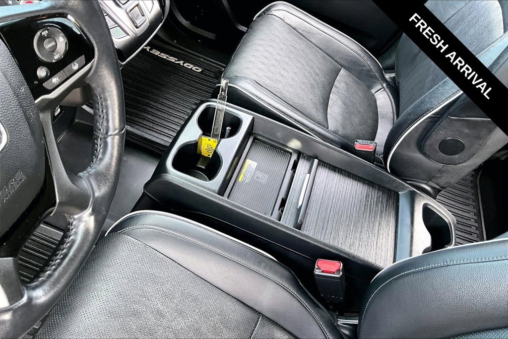 Used 2023 Honda Odyssey Elite image 8