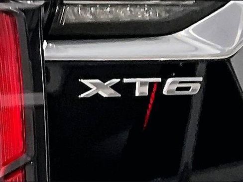 Used 2023 Cadillac XT6 Sport image 39