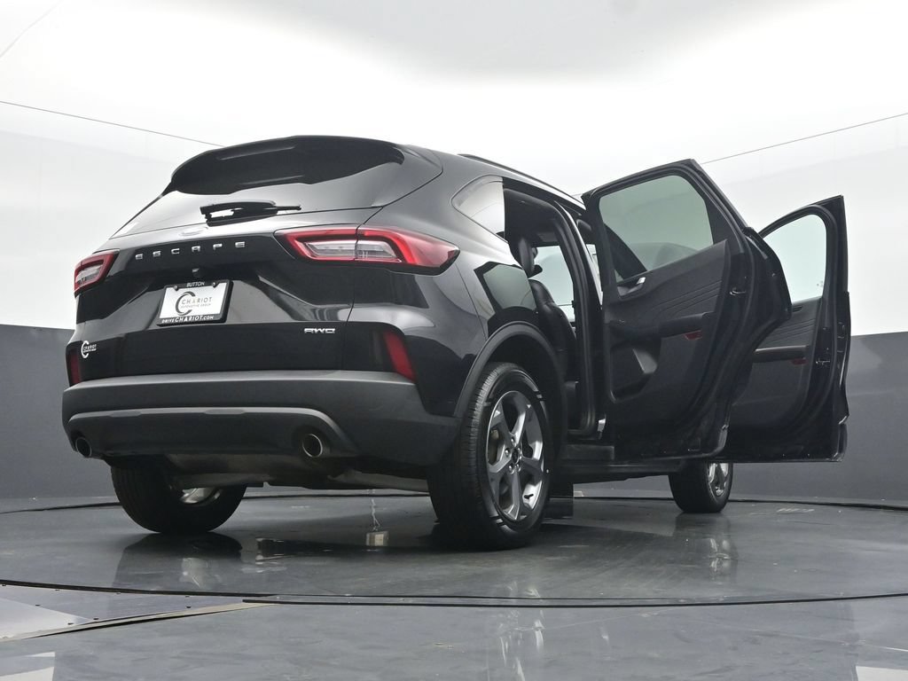 Used 2025 Ford Escape ST-Line Select AWD/4WD image 64