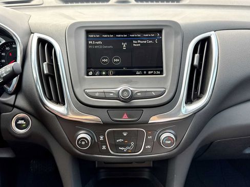 Used 2019 Chevrolet Equinox LT AWD/4WD image 26