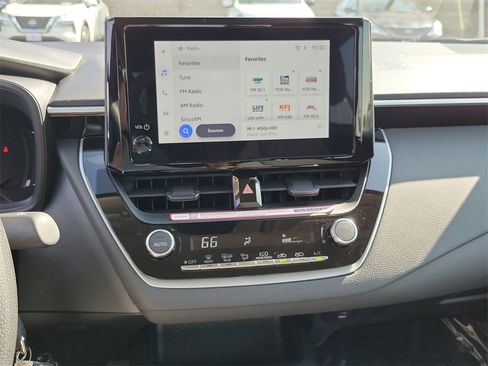 Used 2026 Toyota Corolla LE image 10