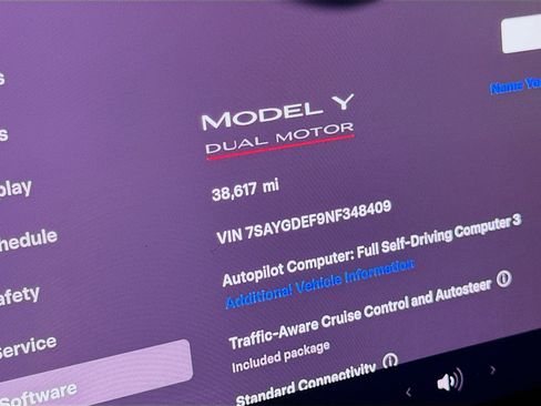 Used 2022 Tesla Model Y Performance AWD/4WD image 18