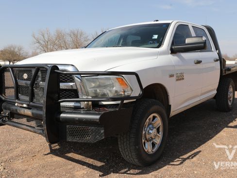 Used 2015 RAM 2500 Tradesman w/ Chrome Appearance Group image 1