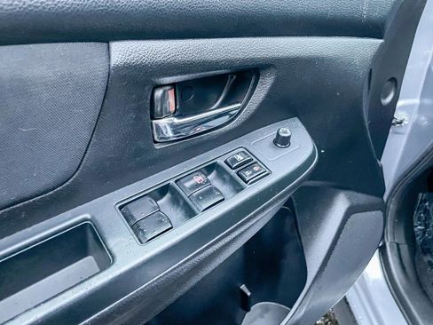 Used 2014 Subaru Crosstrek 2.0i Premium image 23