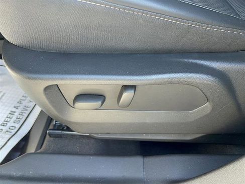 Used 2023 Buick Envision Preferred image 17