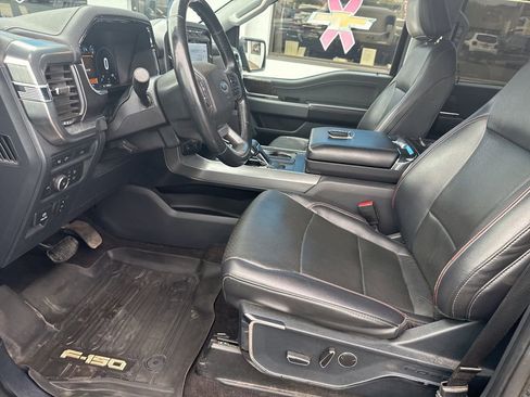 Used 2021 Ford F150 Lariat image 18