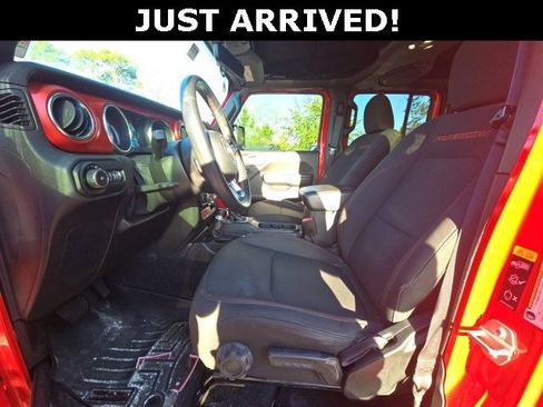 Used 2021 Jeep Wrangler Unlimited Rubicon image 11