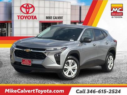 Used 2025 Chevrolet Trax LS