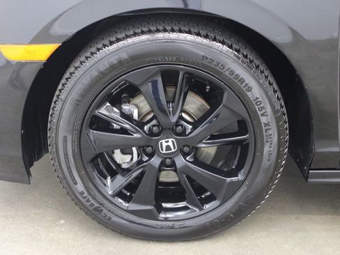 Used 2024 Honda Odyssey Sport image 31