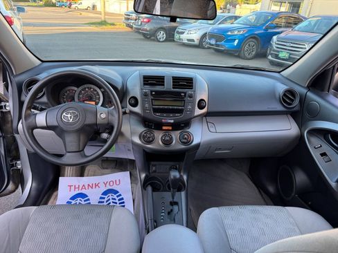 Used 2010 Toyota RAV4 4WD image 9