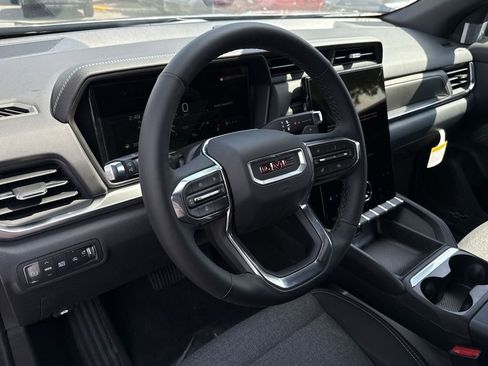 New 2026 GMC Terrain Elevation FWD image 16