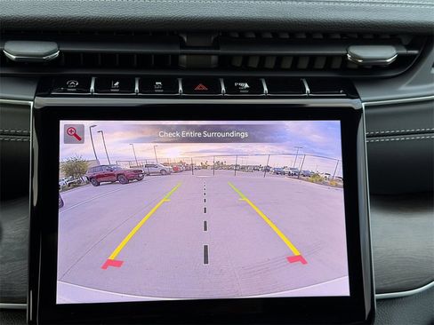 New 2025 Jeep Grand Cherokee L Limited image 15