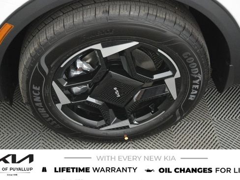 New 2026 Kia Sportage EX AWD/4WD image 21