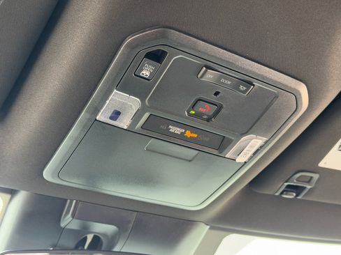 Used 2025 Toyota Tundra SR5 image 31