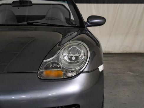 Used 2001 Porsche 911 Carrera RWD image 33