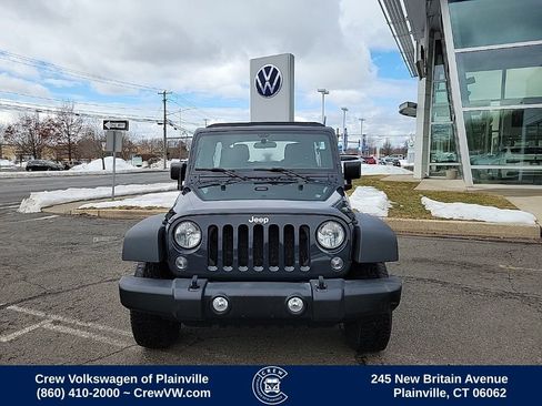 Used 2016 Jeep Wrangler Unlimited Sport AWD/4WD image 2