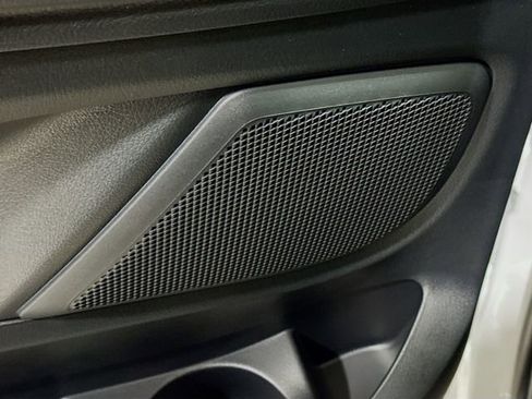 Used 2023 Mercedes-Benz Metris Passenger image 19