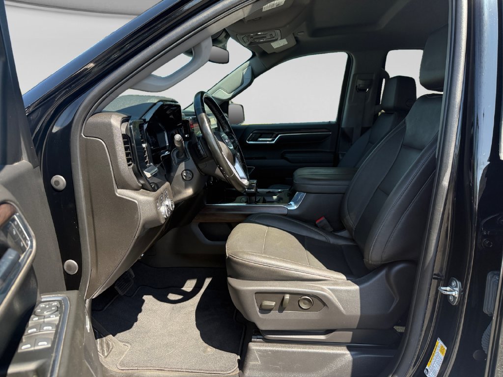 Used 2023 GMC Sierra 1500 SLT w/ SLT Convenience Package AWD/4WD image 10