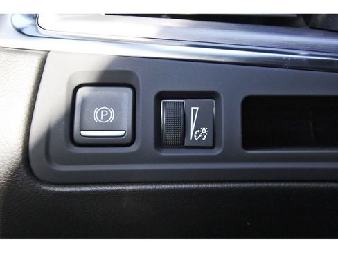 New 2026 Cadillac XT5 Luxury image 14