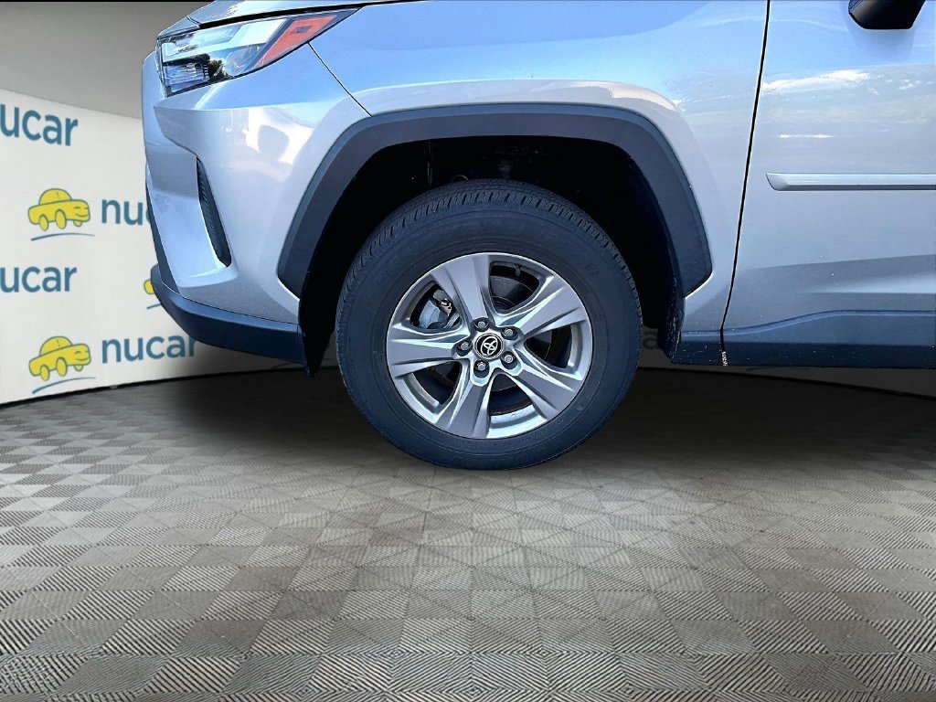 Certified 2023 Toyota RAV4 XLE w/ Convenience Package AWD/4WD image 7
