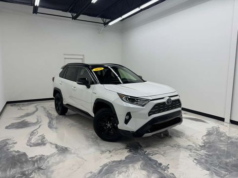 Used 2019 Toyota RAV4 XSE AWD/4WD image 7