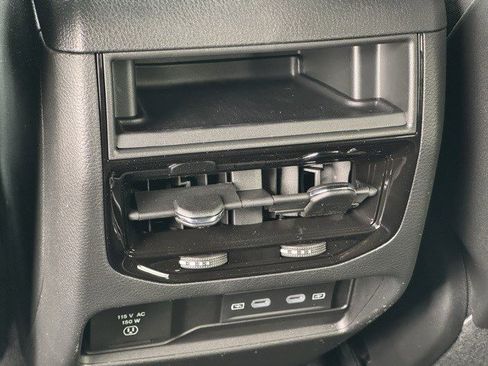 New 2026 Jeep Grand Cherokee Altitude image 31