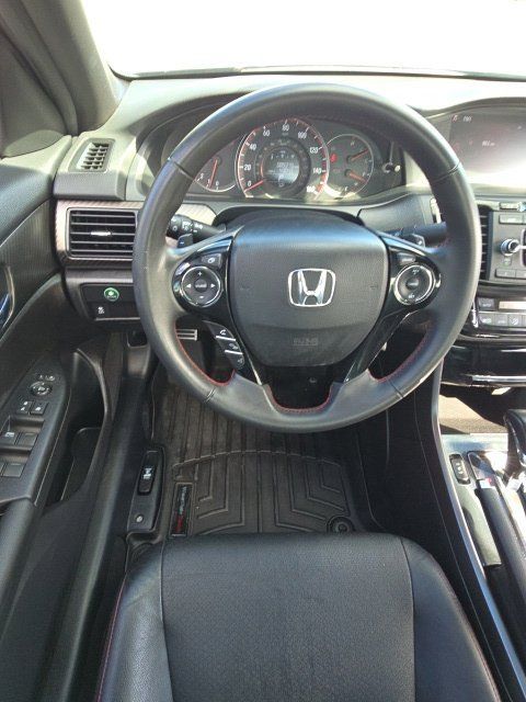 Used 2017 Honda Accord Sport Special Edition image 15