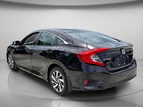 Used 2016 Honda Civic EX image 8
