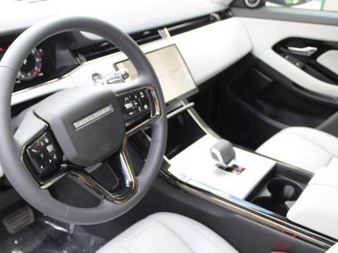 Used 2025 Land Rover Range Rover Evoque S image 14
