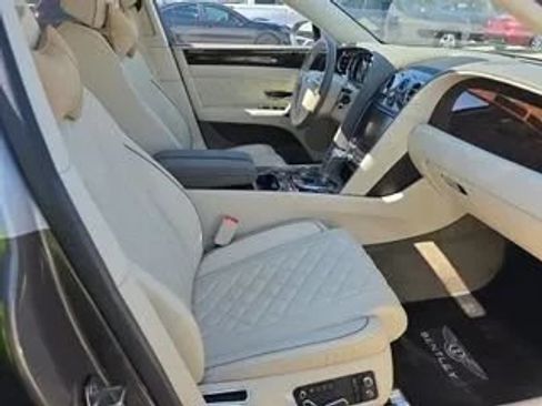 Used 2018 Bentley Flying Spur V8 AWD/4WD image 8