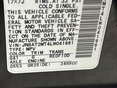 Used 2020 Nissan Rogue SV FWD image 11
