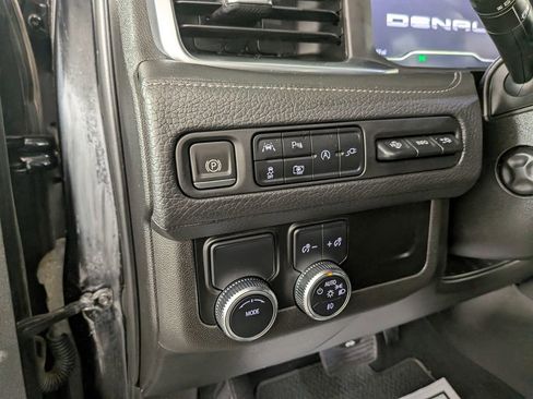 Used 2022 GMC Yukon Denali image 20