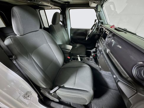 Used 2022 Jeep Wrangler Unlimited Sport AWD/4WD image 26