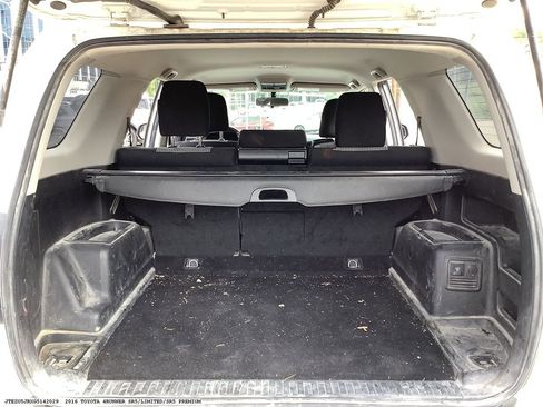 Used 2016 Toyota 4Runner SR5 RWD image 10