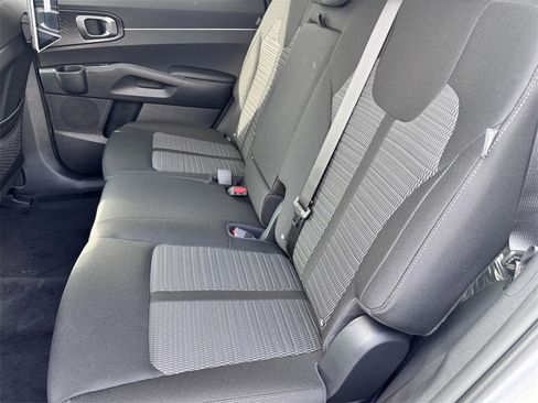 New 2026 Kia Sorento LX image 25