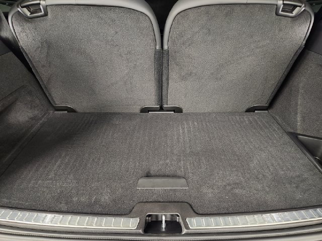 New 2026 Volvo XC90 T8 Plus w/ Protection Package Premier AWD/4WD image 34